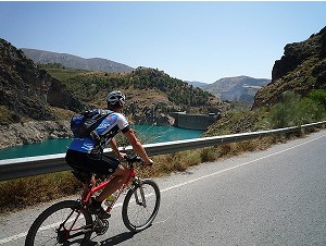 Embalse de Qu�ntar