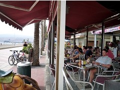 Eiscaf� am Strand von Almer�a